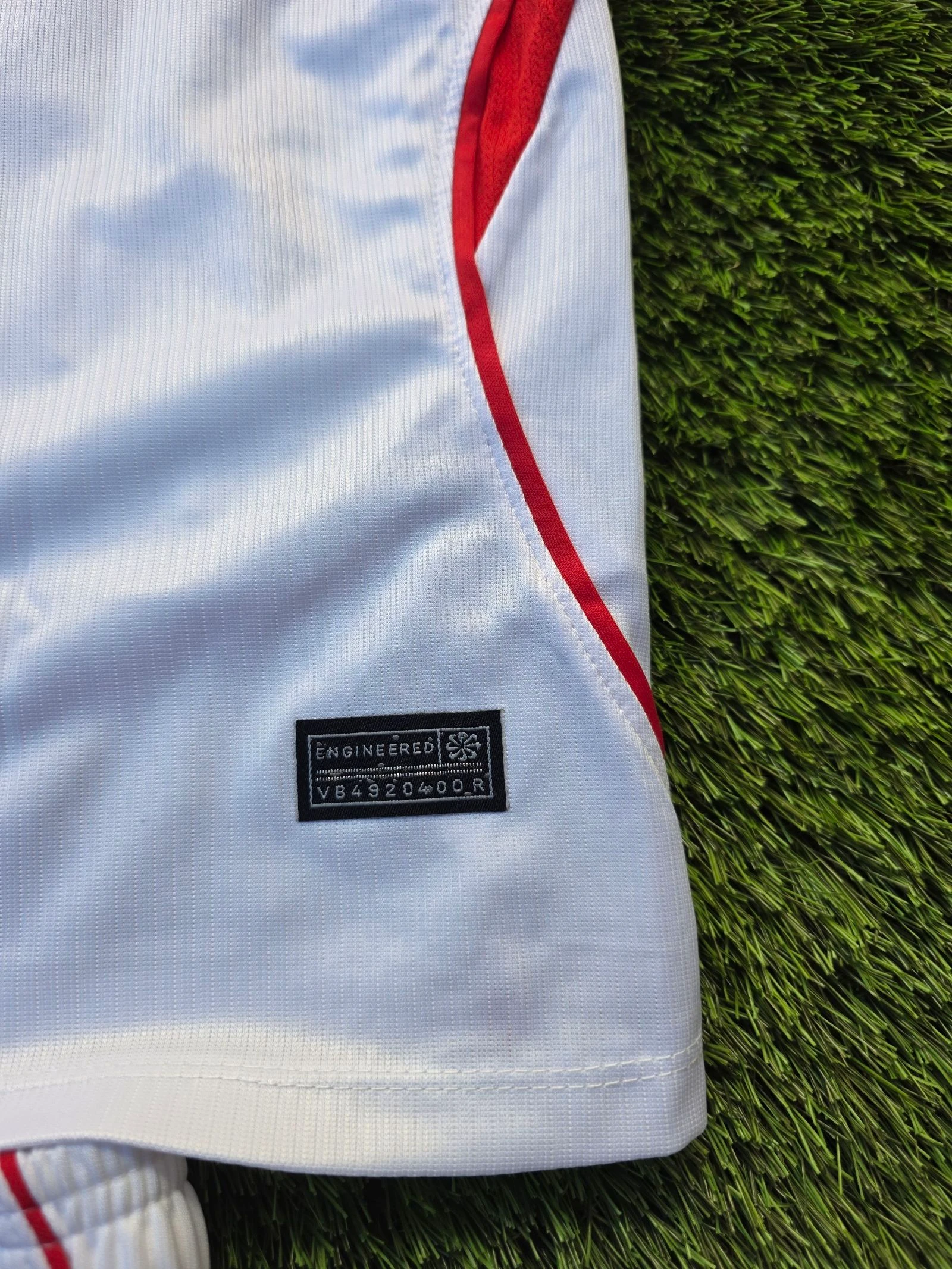 Turkey away jersey + shorts – photo 3
